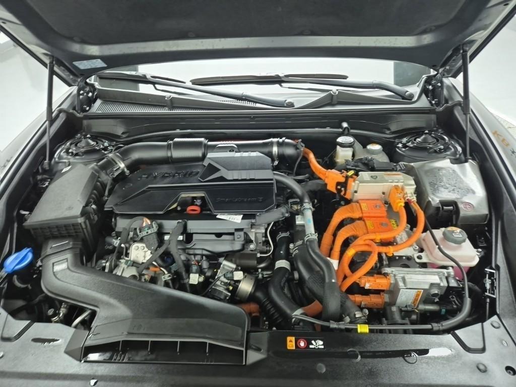 HYUNDAI Grandeur - Vista 5