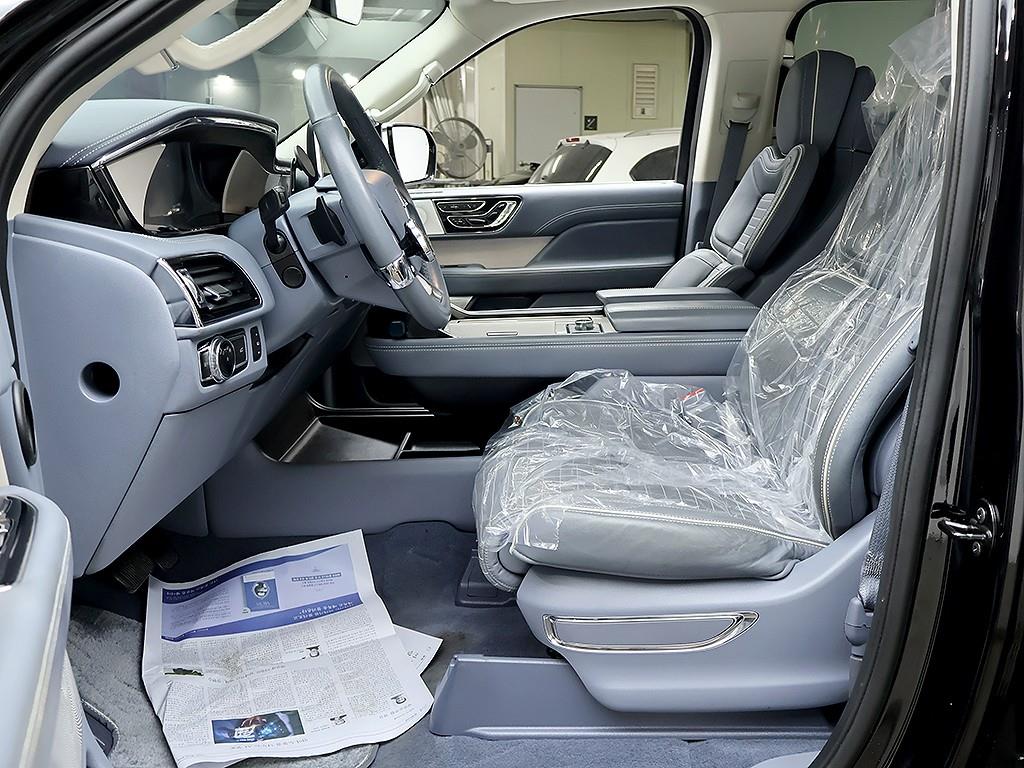 Lincoln Navigator 2019 Negro - Importación desde Corea - HF Imports Iquique - Foto 11