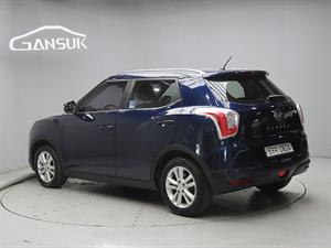 Ssangyong Tivoli - Vista 6