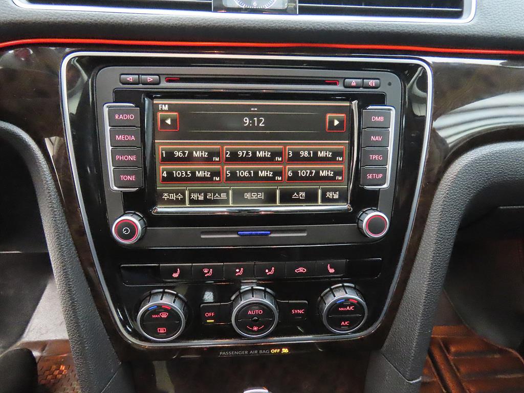 Volkswagen Passat - Vista 12