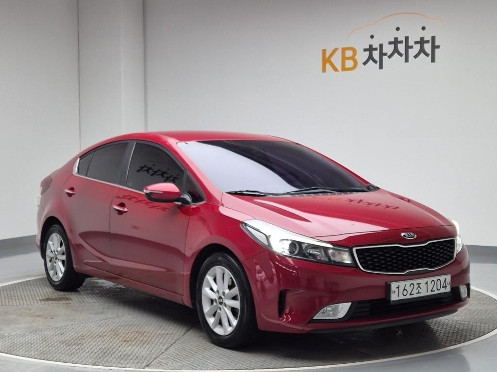 KIA K3 - Vista 4