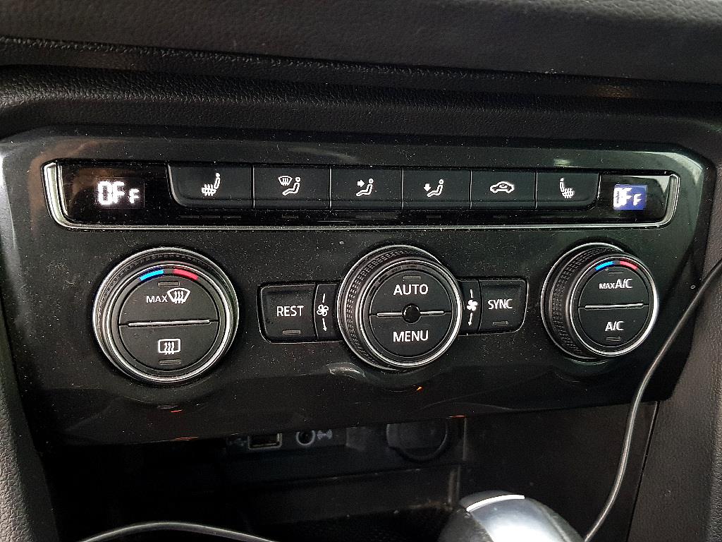 Volkswagen Tiguan - Vista 11