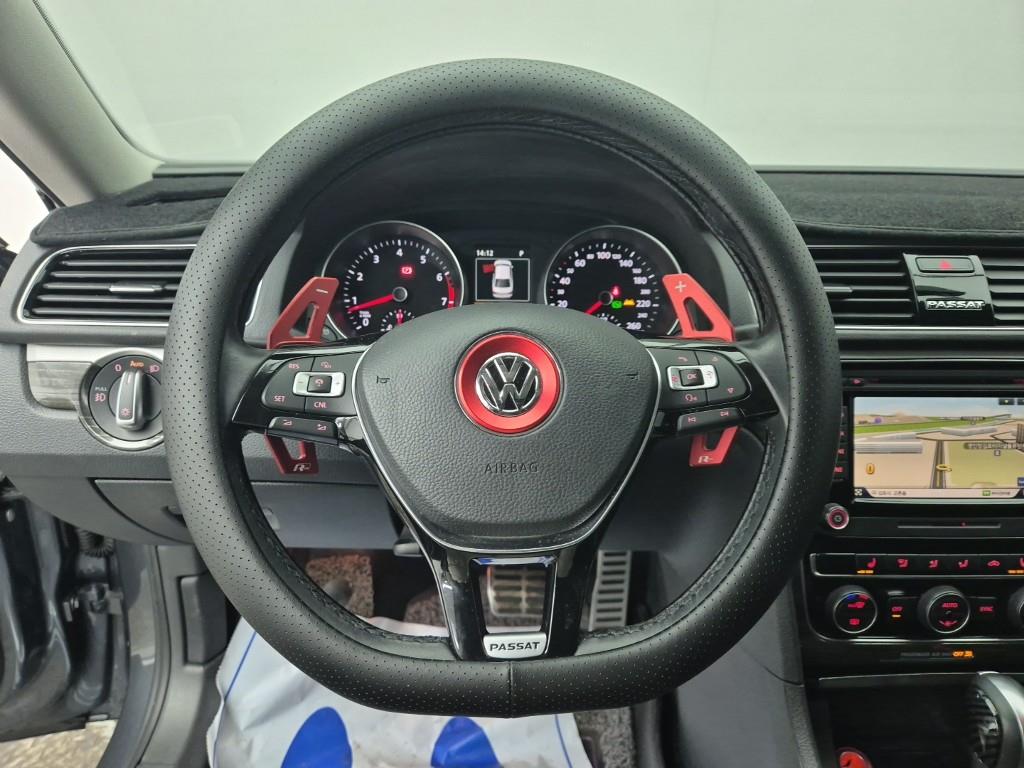 Volkswagen Passat - Vista 9