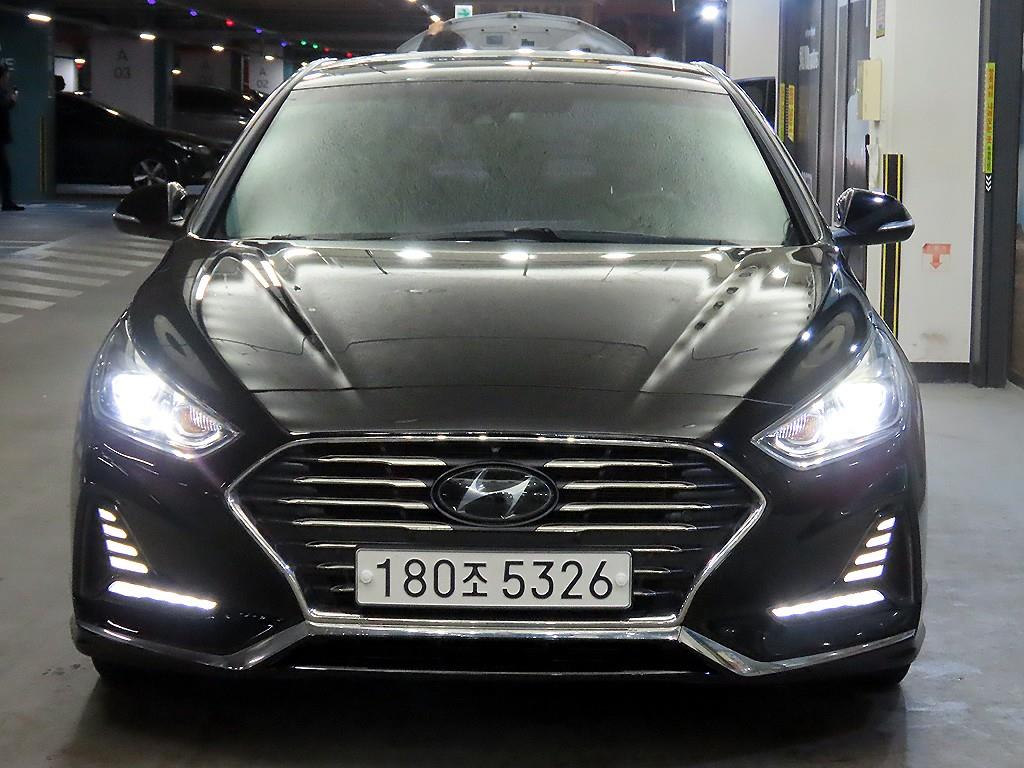 HYUNDAI Sonata - Vista 2