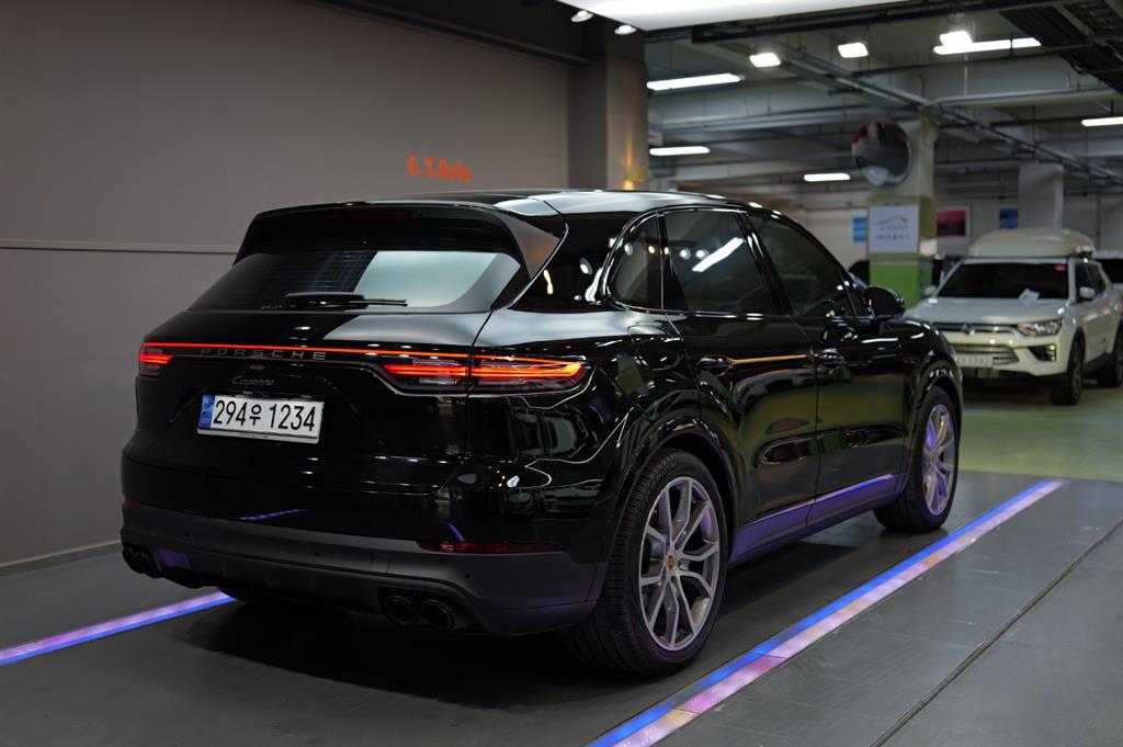 Porsche Cayenne - Vista 2