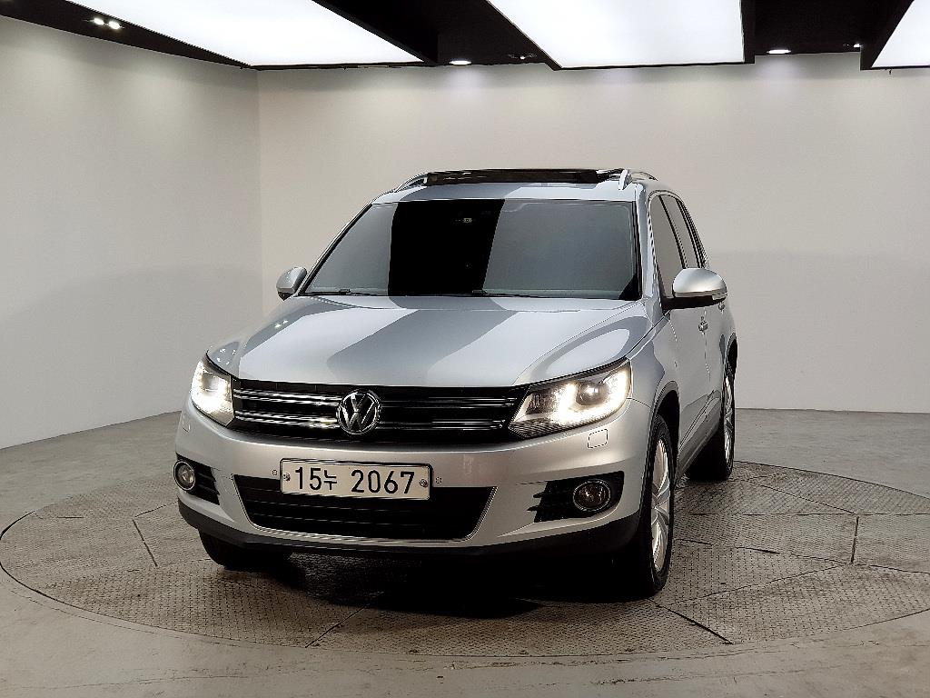 Volkswagen Tiguan - Vista 2