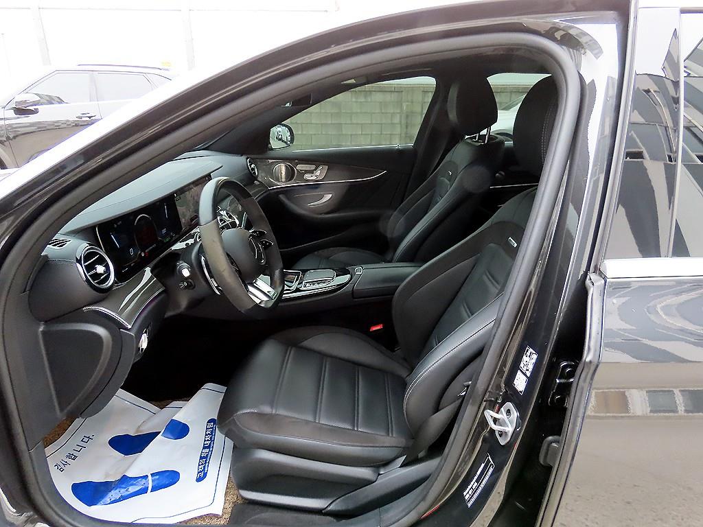 Mercedes Benz E class - Vista 5