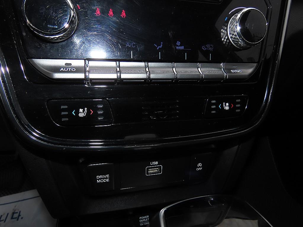 Ssangyong Tivoli 2023 - Importación desde Corea - HF Imports Iquique - Foto 17