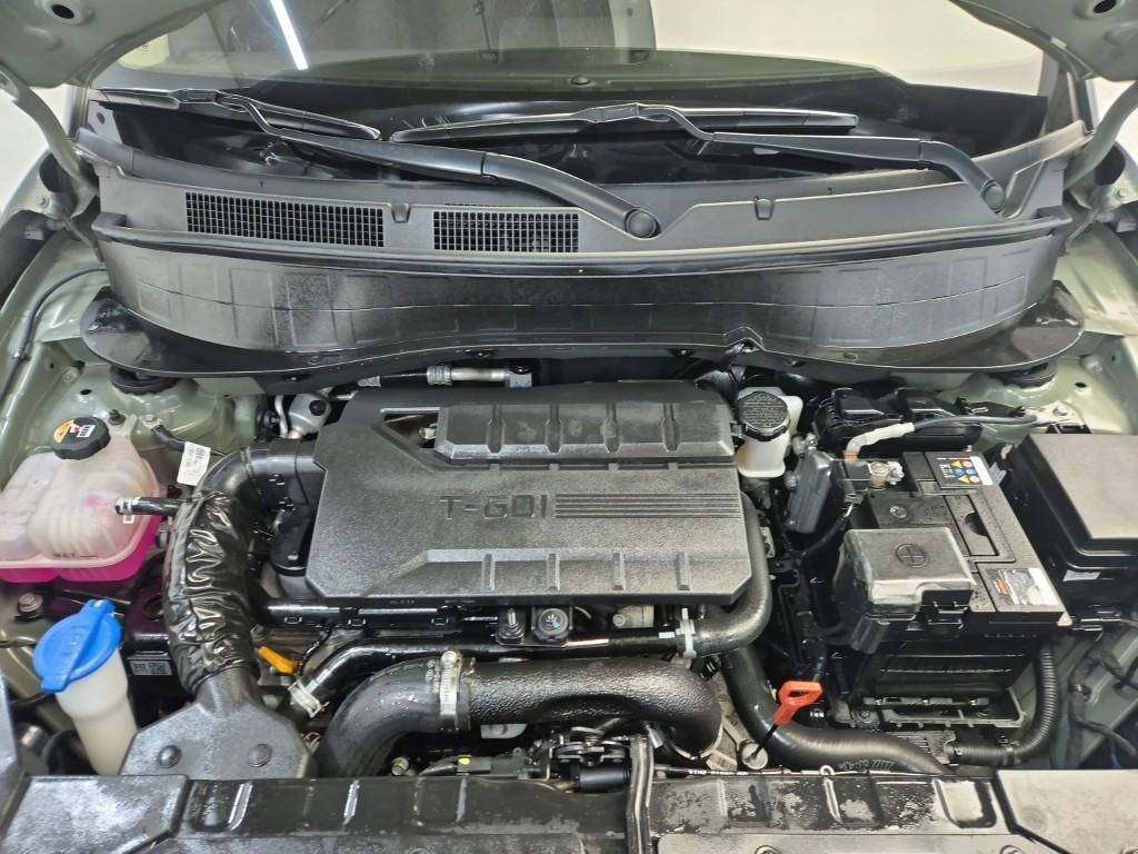 HYUNDAI Casper - Vista 5