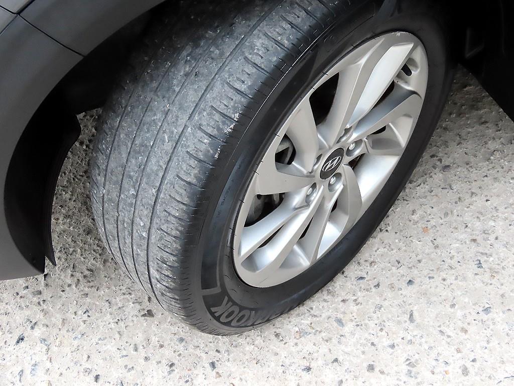 HYUNDAI Tucson 2016 Gris - Importación desde Corea - HF Imports Iquique - Foto 19