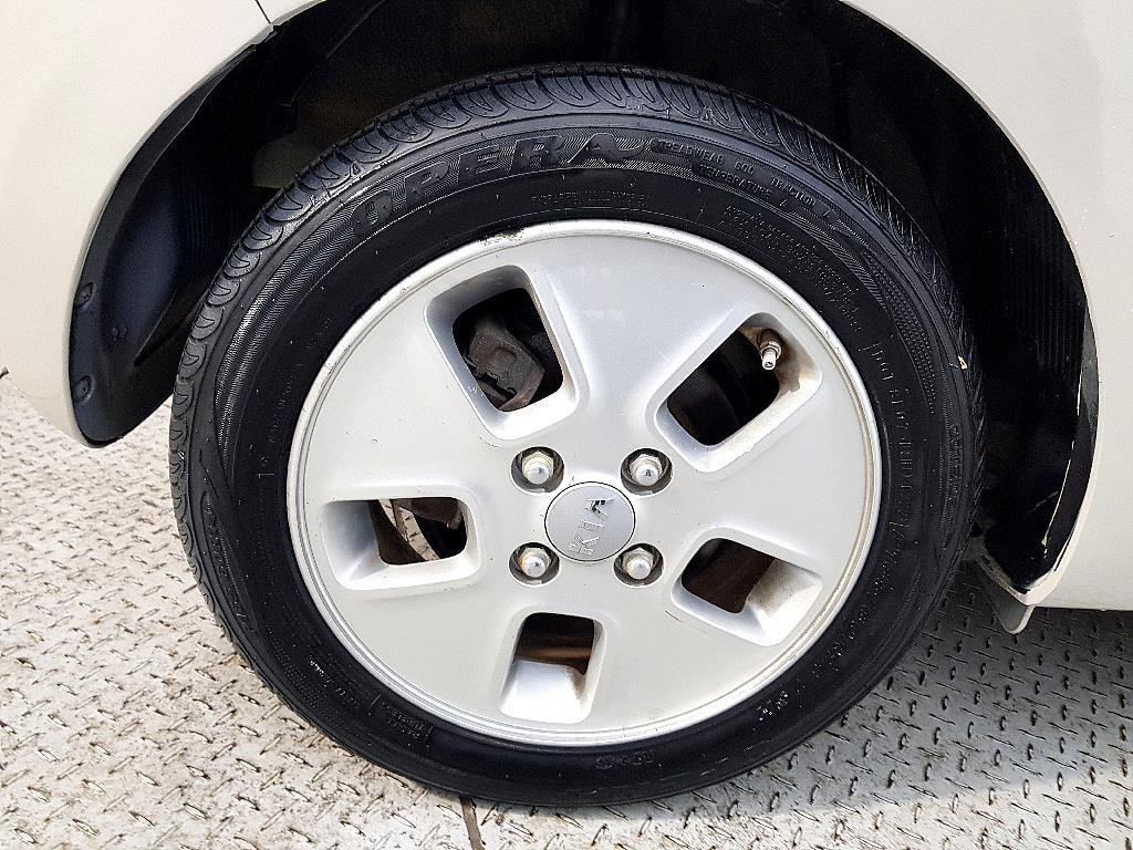 KIA Ray 2016 Blanco - Importación desde Corea - HF Imports Iquique - Foto 20