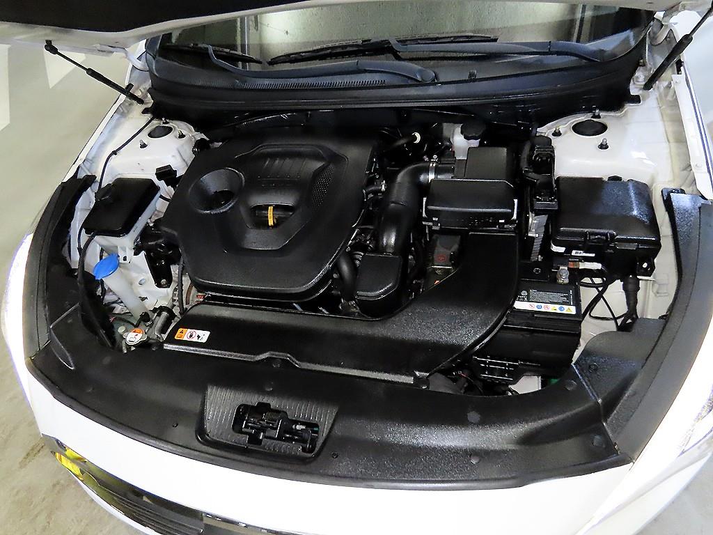 HYUNDAI Sonata 2017 Blanco - Importación desde Corea - HF Imports Iquique - Foto 17