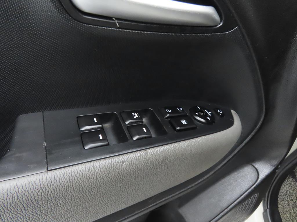 KIA Ray 2022 the color of pearl - Importación desde Corea - HF Imports Iquique - Foto 13