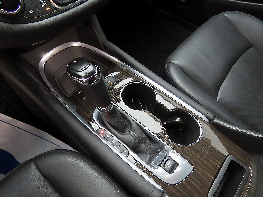 Chevrolet Malibu - Vista 10