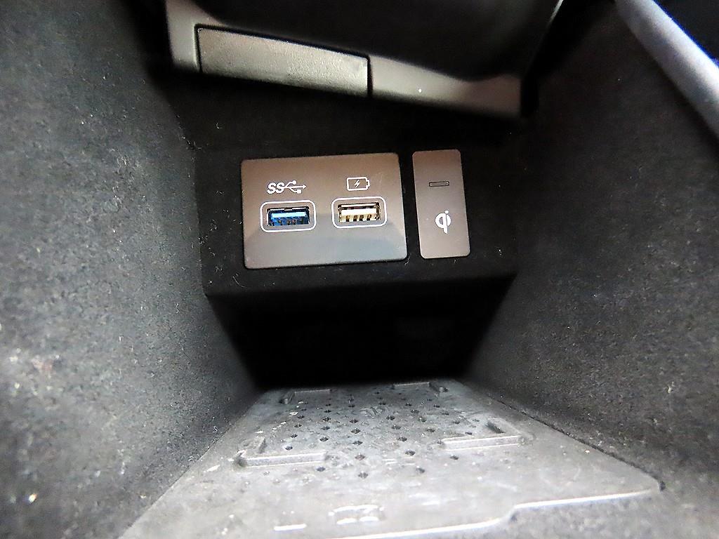 Genesis GV70 2022 Azul - Importación desde Corea - HF Imports Iquique - Foto 14