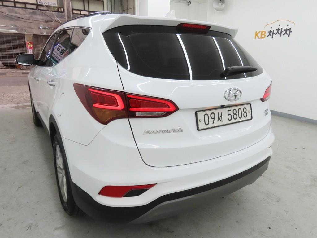 HYUNDAI Santa Fe - Vista 4