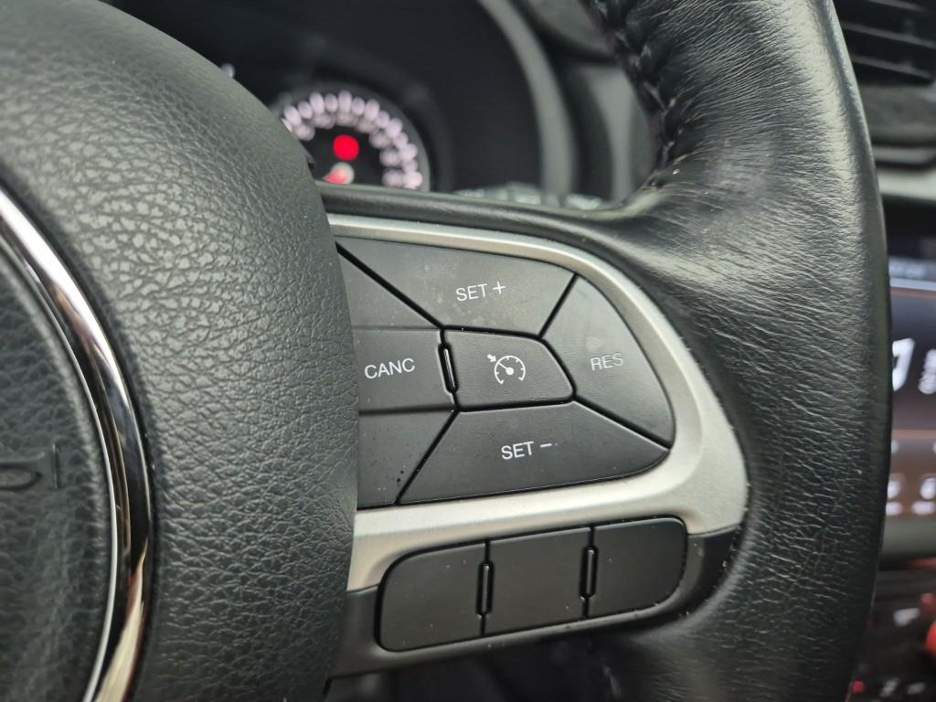 Jeep Renegade 2018 Gris - Importación desde Corea - HF Imports Iquique - Foto 16