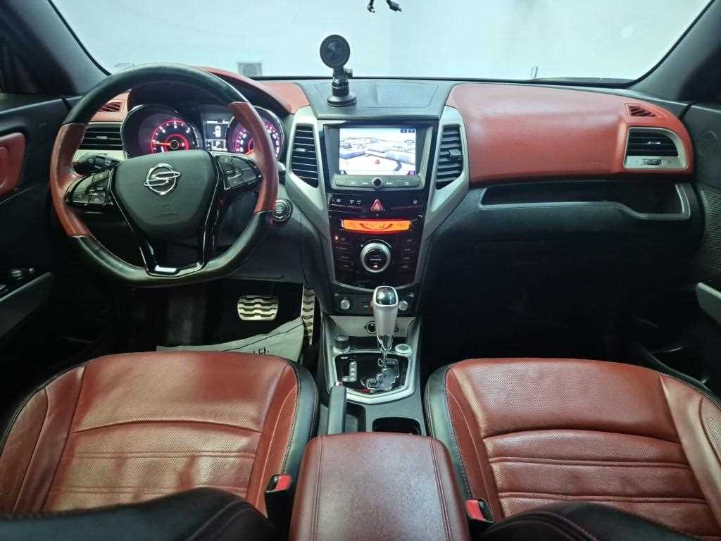 Ssangyong Tivoli - Vista 7