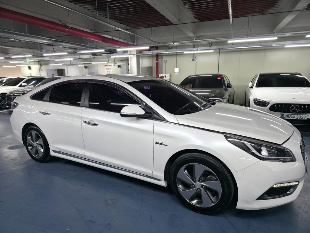 HYUNDAI Sonata - Vista 6