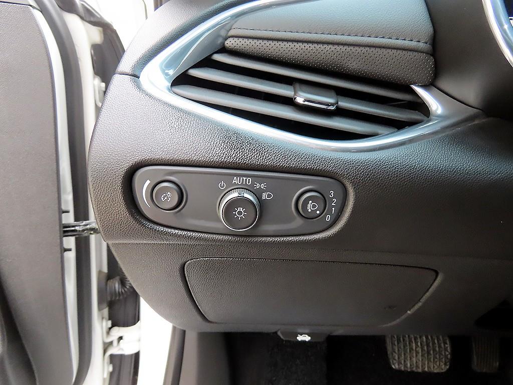 Chevrolet Malibu - Vista 12