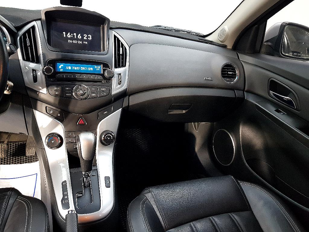 Chevrolet Cruise - Vista 10