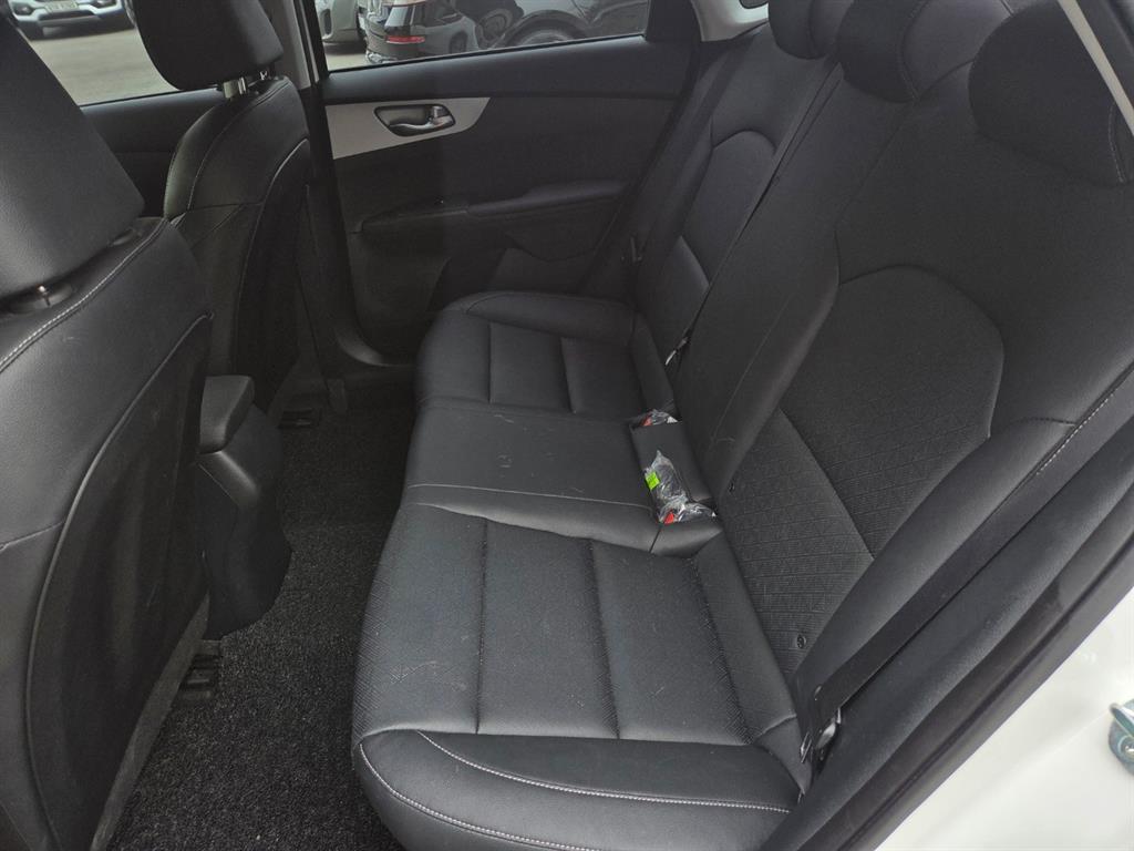 KIA K3 2024 Blanco - Importación desde Corea - HF Imports Iquique - Foto 19