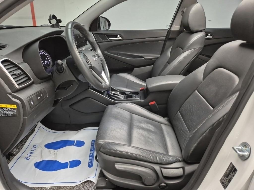 HYUNDAI Tucson - Vista 11