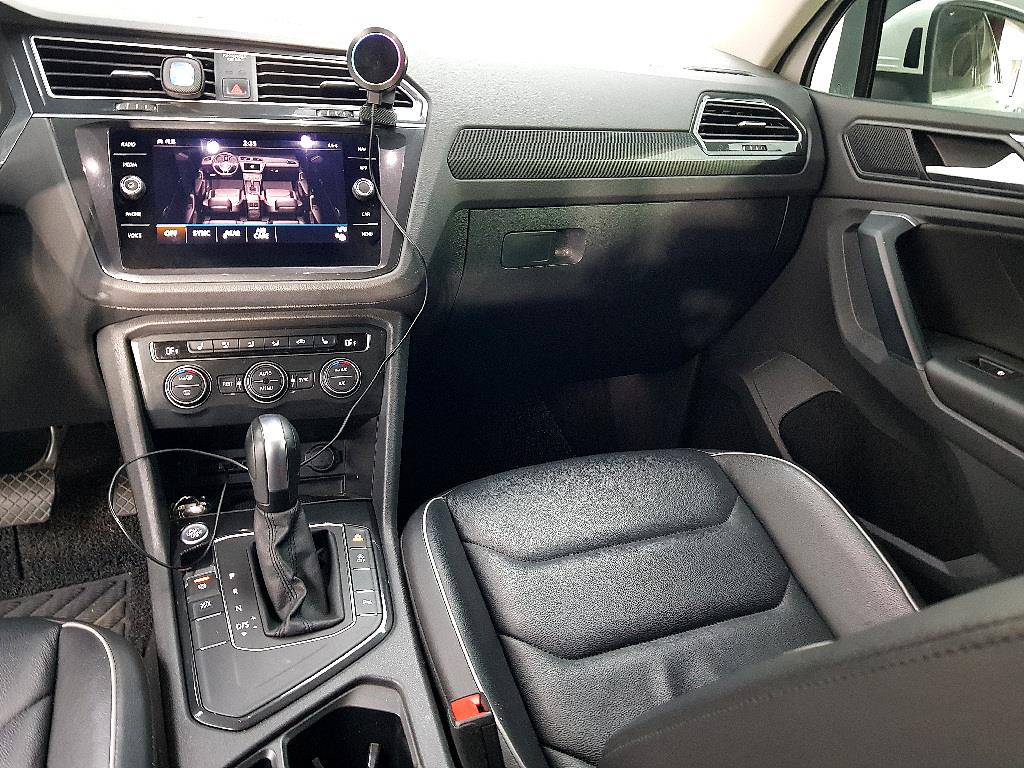 Volkswagen Tiguan - Vista 10