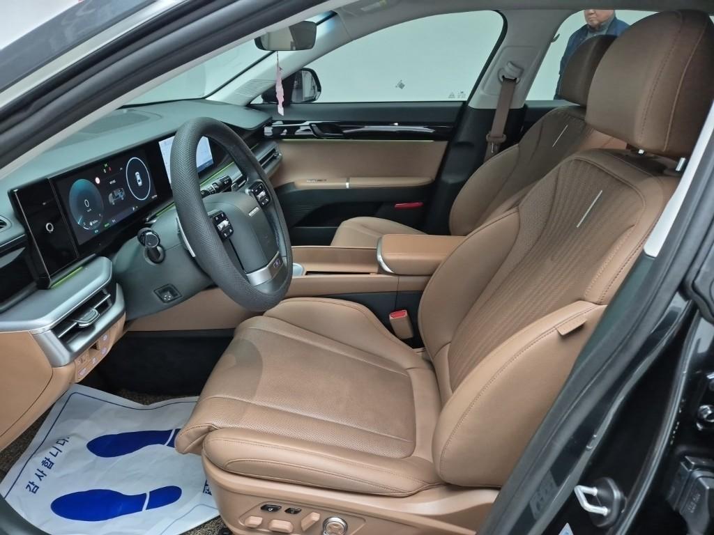 HYUNDAI Grandeur - Vista 11