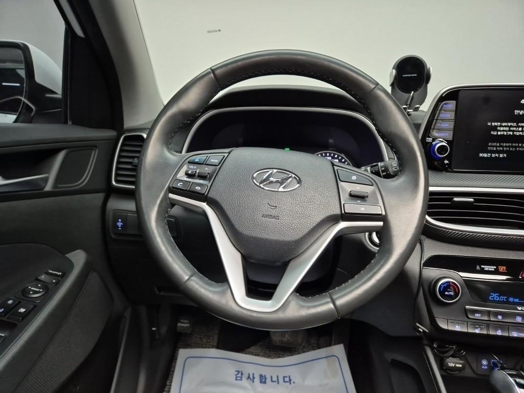 HYUNDAI Tucson - Vista 9