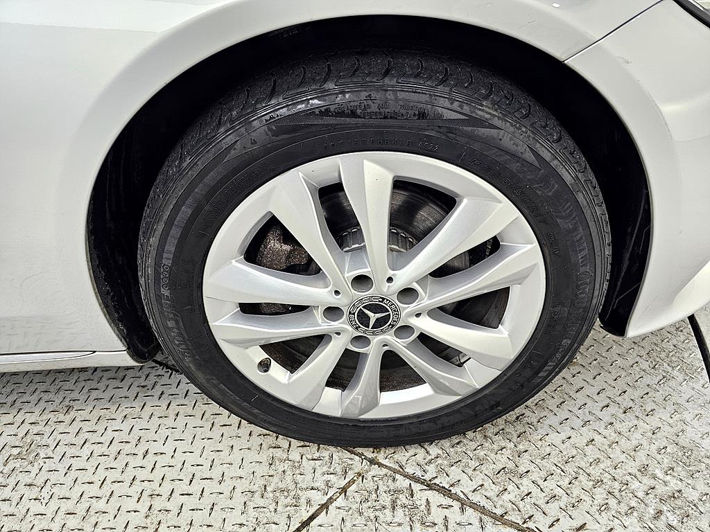 Mercedes Benz C Class 2019 Plateado - Importación desde Corea - HF Imports Iquique - Foto 20