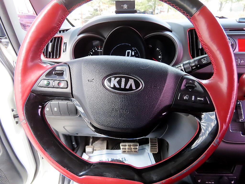 KIA Ray - Vista 8
