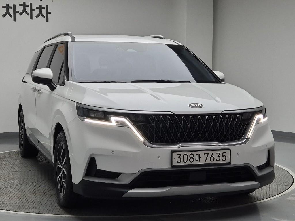 KIA Carnival - Vista 4