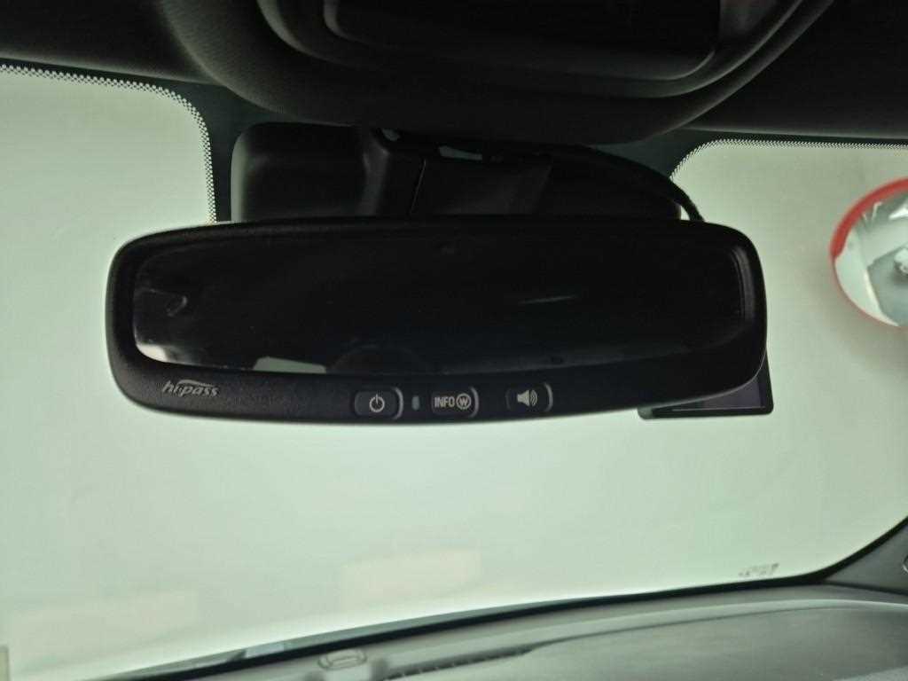 Chevrolet Trail Blazer 2021 Blanco - Importación desde Corea - HF Imports Iquique - Foto 17