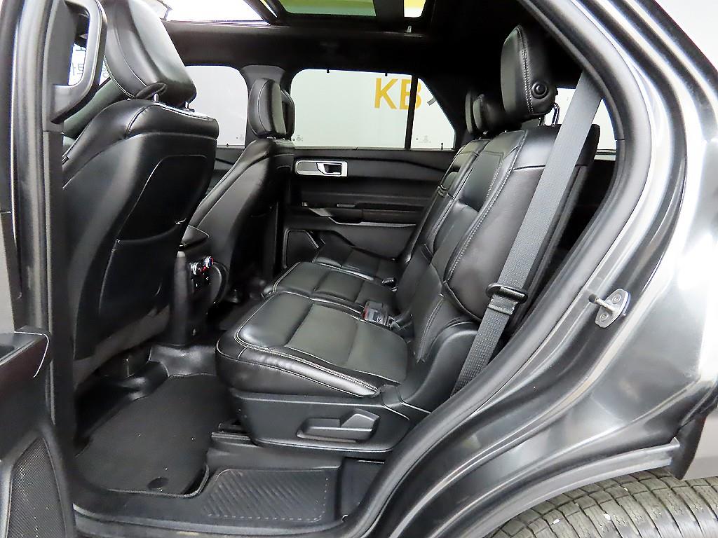 Ford Explorer - Vista 6