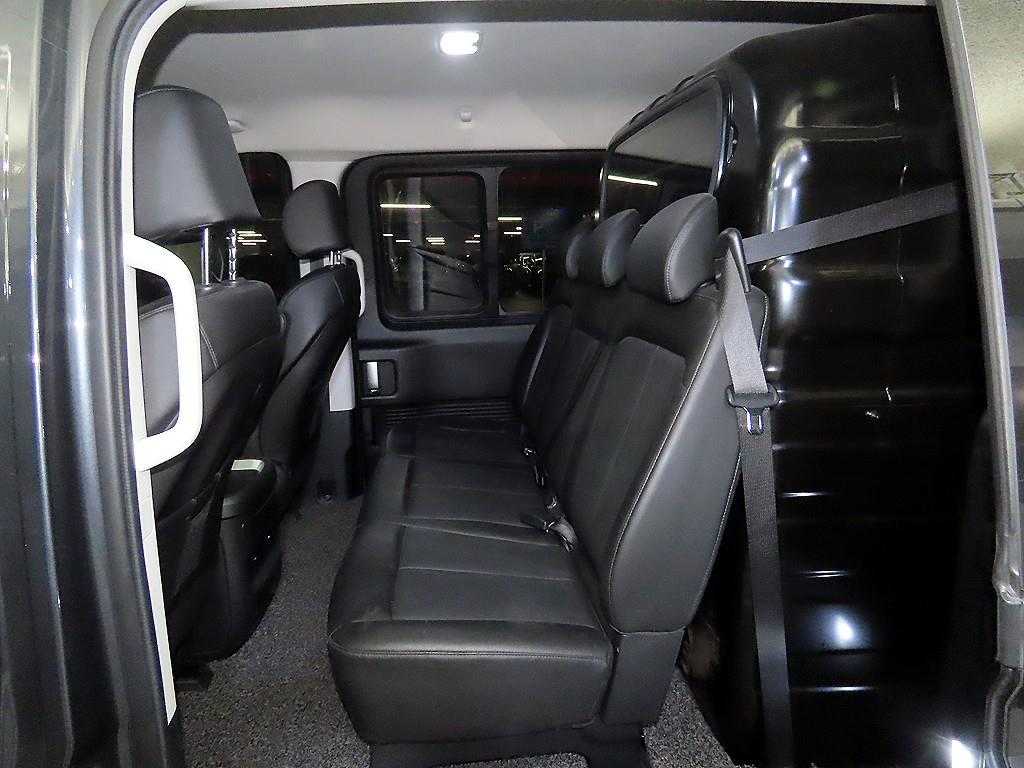 HYUNDAI Staria - Vista 7