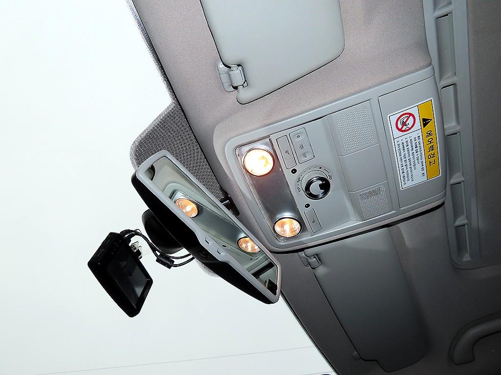 Volkswagen Jetta 2013 Blanco - Importación desde Corea - HF Imports Iquique - Foto 15