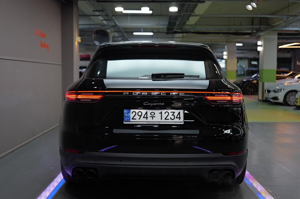 Porsche Cayenne - Vista 4