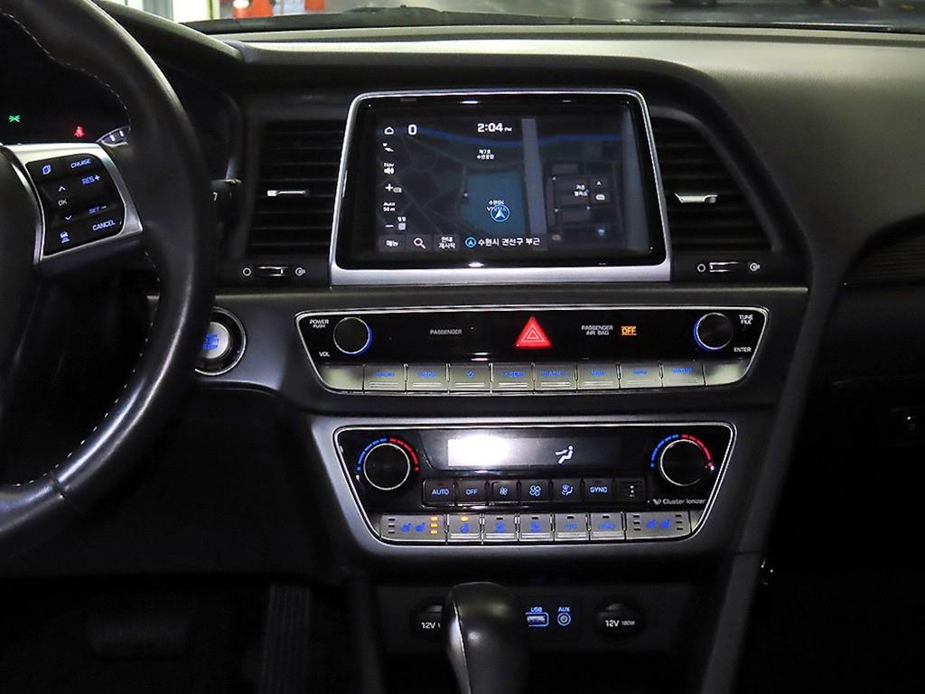 HYUNDAI Sonata - Vista 11