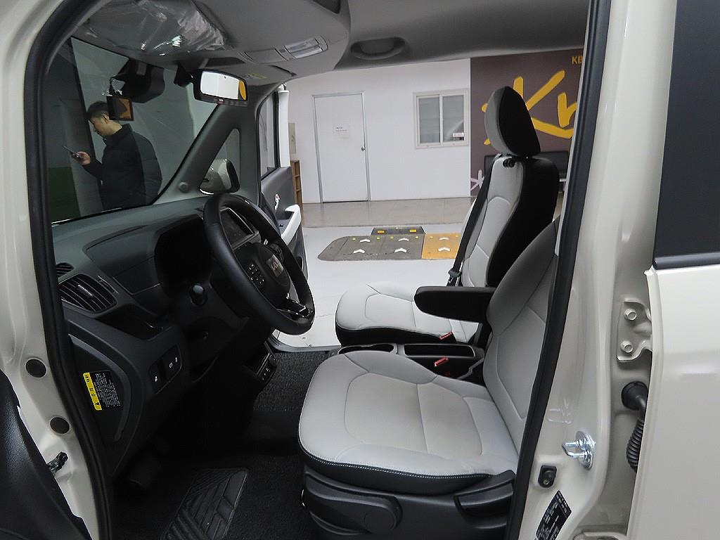 KIA Ray 2025 the color of pearl - Importación desde Corea - HF Imports Iquique - Foto 13