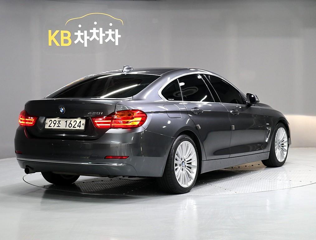 BMW 4 Series - Vista 3