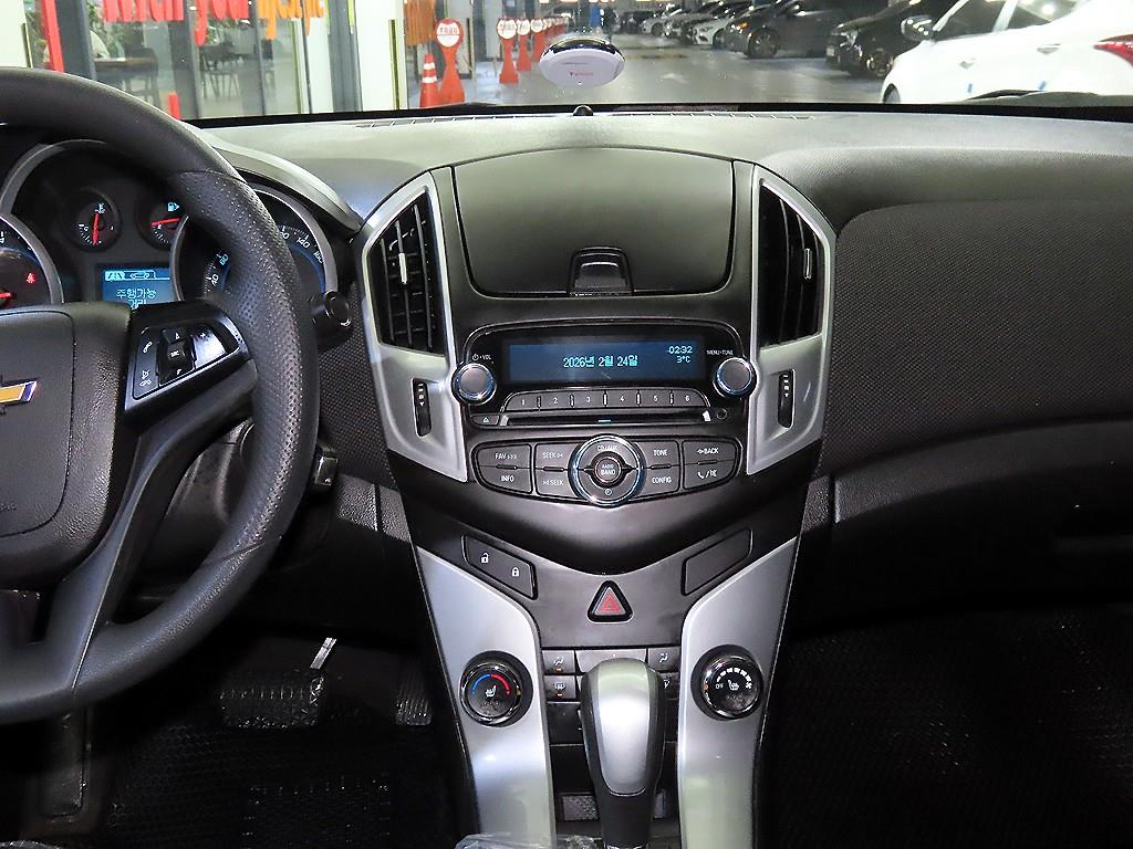 Chevrolet Cruise - Vista 11