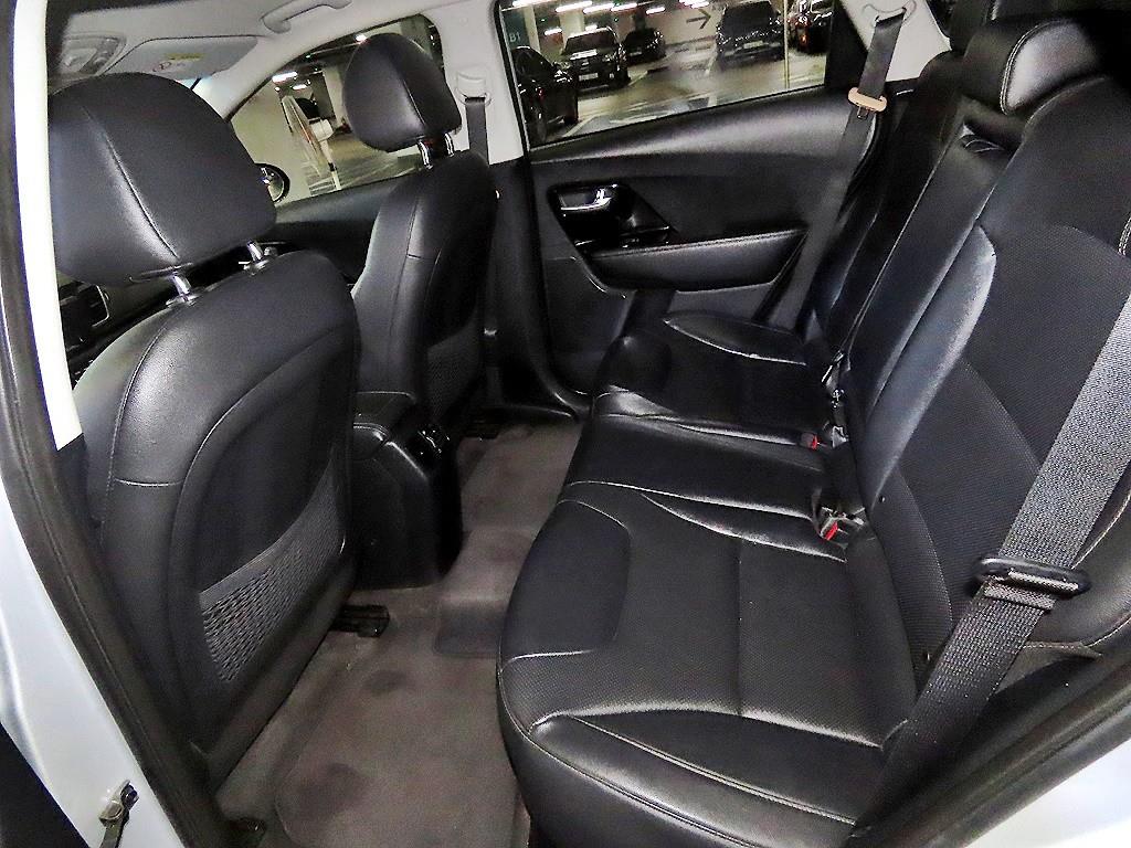 KIA Niro - Vista 7