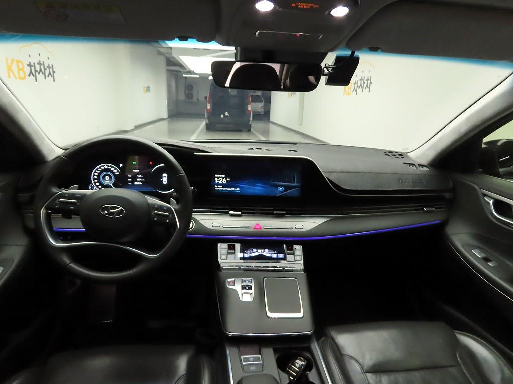 HYUNDAI Grandeur - Vista 6