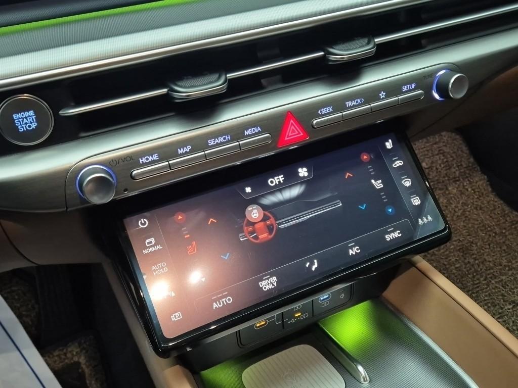 HYUNDAI Grandeur 2025 Gris - Importación desde Corea - HF Imports Iquique - Foto 17