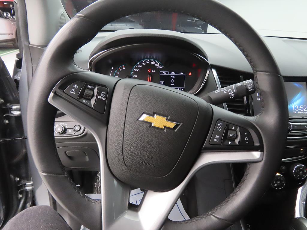 Chevrolet Trax - Vista 8