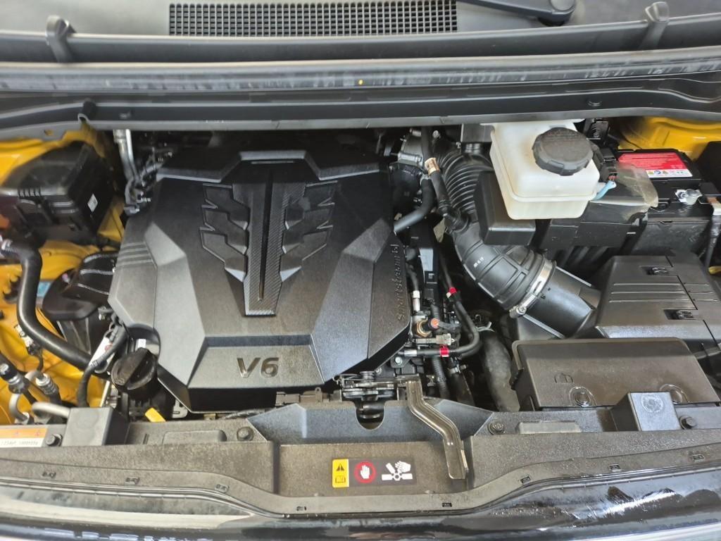 HYUNDAI Staria - Vista 5