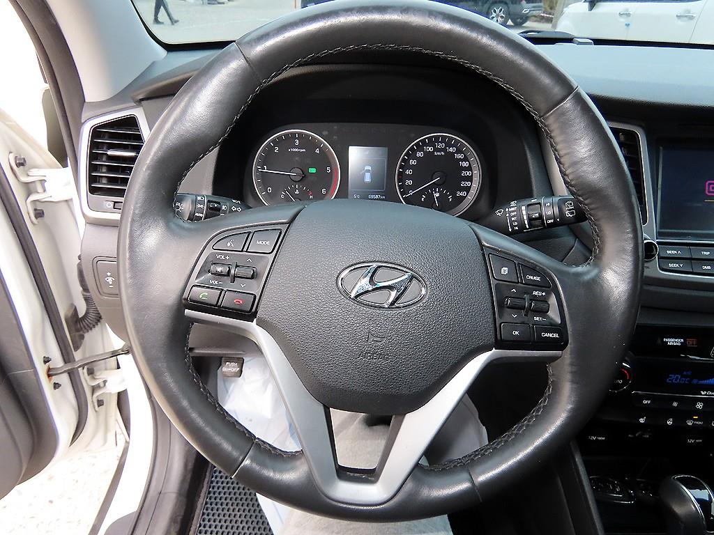 HYUNDAI Tucson - Vista 8