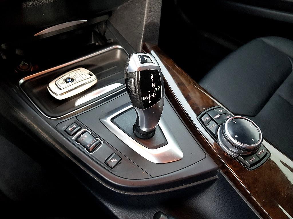 BMW Gran Turismo 2014 Plateado - Importación desde Corea - HF Imports Iquique - Foto 13