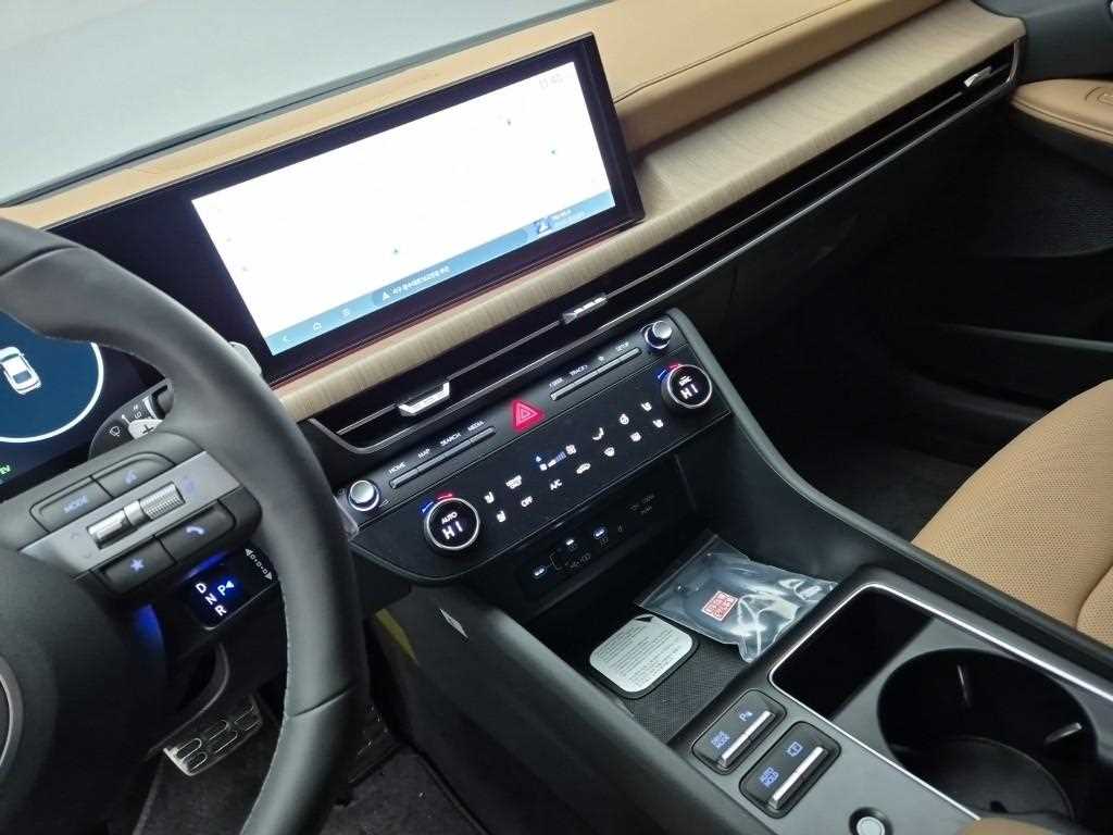 HYUNDAI Sonata - Vista 10